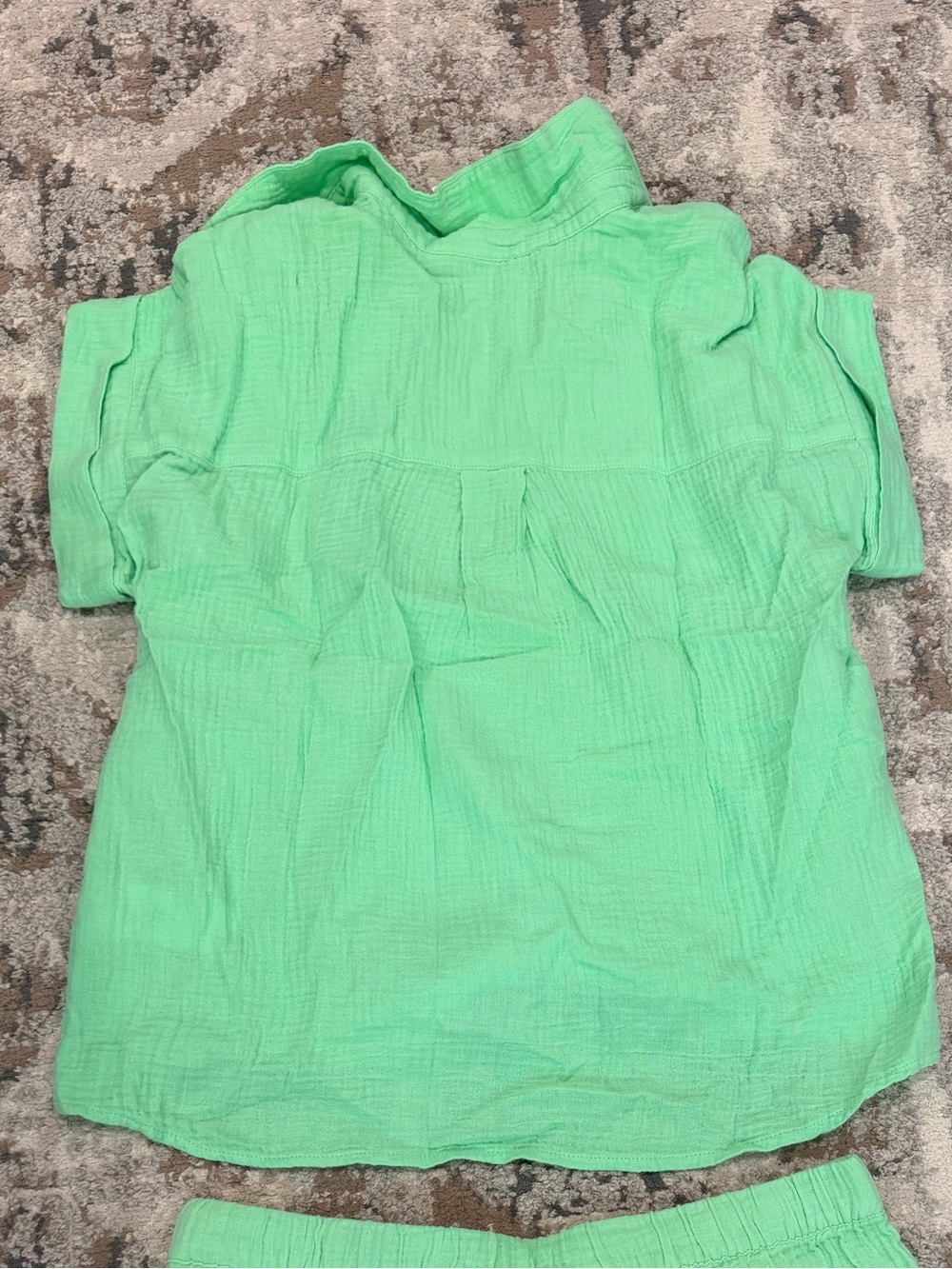 Gauze Popover Top - Picture 4 of 4